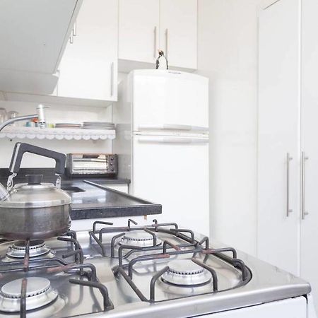 Homestay 2 - Avenida Carlos Gomes Porto Alegre Kültér fotó