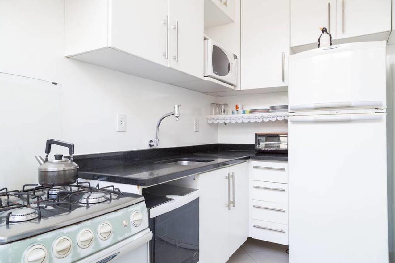 Homestay 2 - Avenida Carlos Gomes Porto Alegre Kültér fotó